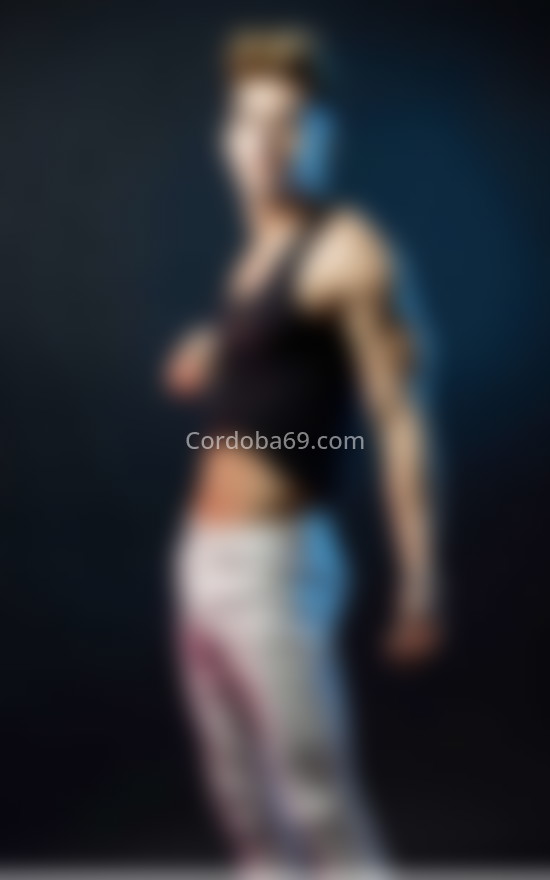 Cristian Eswaroski . 644633116. Citas en CÓRDOBA, CÓRDOBA. www.cordoba69.com.