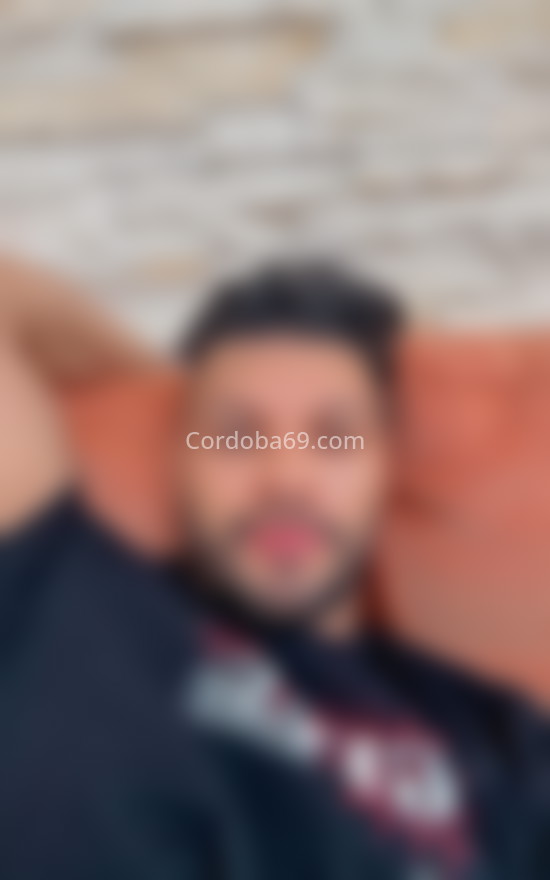 Junior, brasileño. 610009262. Citas en CÓRDOBA, CÓRDOBA. www.cordoba69.com.
