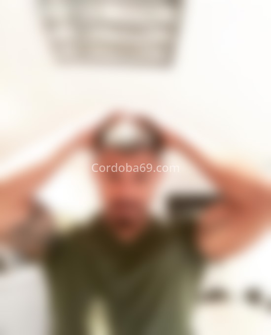 Lino, colombiano. 631783317. Citas en CÓRDOBA, CÓRDOBA. www.cordoba69.com.