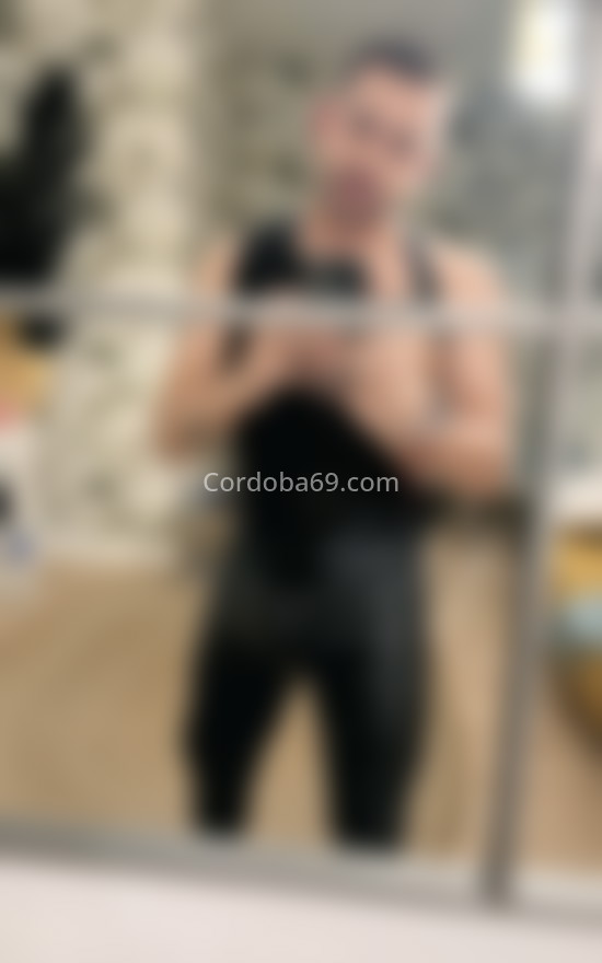 Santiago, latino. 612553224. Citas en CÓRDOBA, CÓRDOBA. www.cordoba69.com.