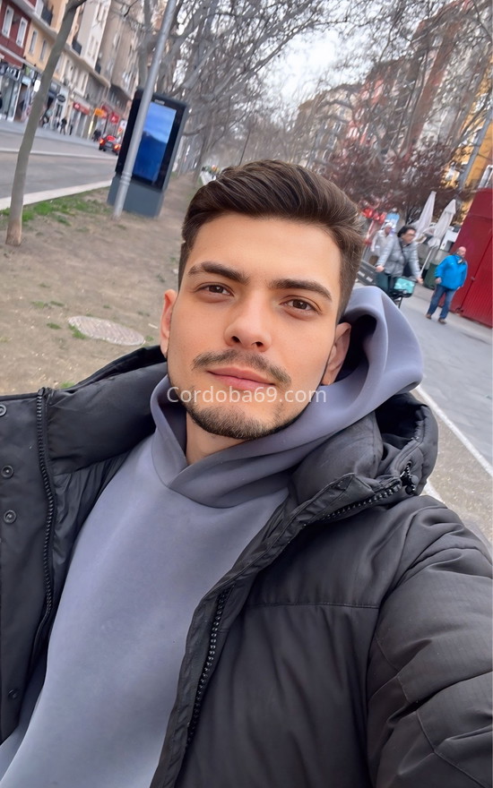 Felipe, colombiano recién llegado. 624048920. Citas en CÓRDOBA, CÓRDOBA. www.cordoba69.com.