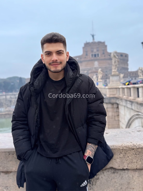 Felipe, colombiano recién llegado. 624048920. Citas en CÓRDOBA, CÓRDOBA. www.cordoba69.com.