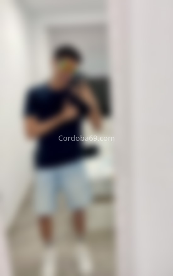 Darius, joven colombiano . 643788727. Citas en CÓRDOBA, CÓRDOBA. www.cordoba69.com.
