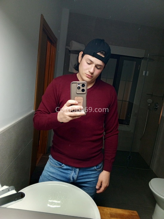 Venezolano recién llegado . 744785712. Citas en CÓRDOBA, CÓRDOBA. www.cordoba69.com.