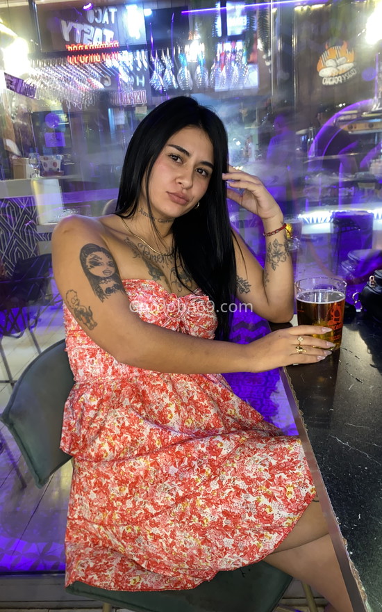 Catalina, joven de Argentina. 612403951. Citas en CÓRDOBA, CÓRDOBA. www.cordoba69.com.