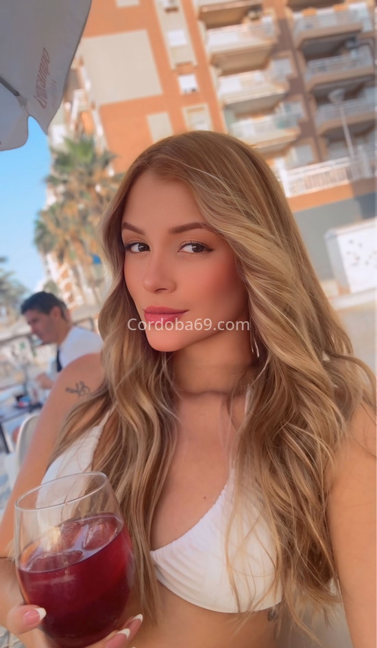 Luna, rubia brasileña . 624569271. Citas en CÓRDOBA, CÓRDOBA. www.cordoba69.com.